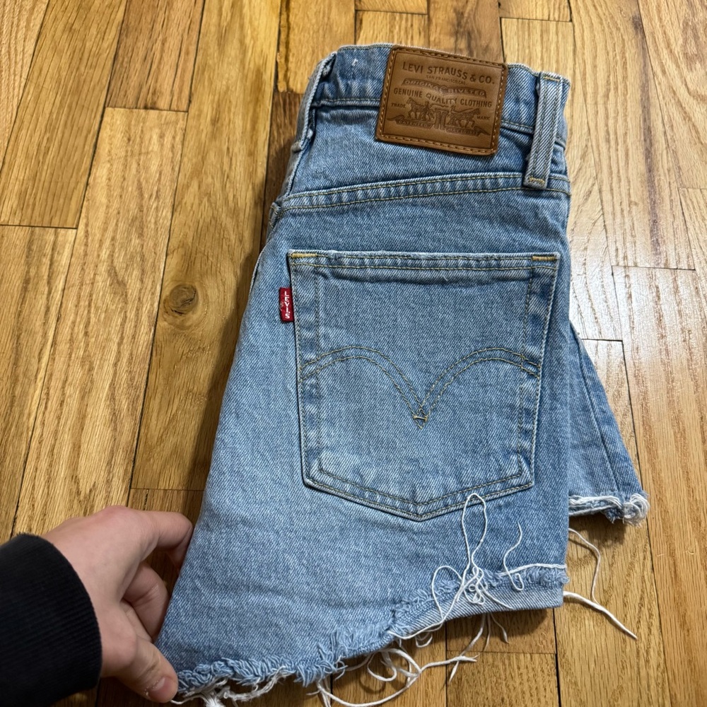 Levi's Light Blue High Waist Denim Shorts - Picture 4 of 6